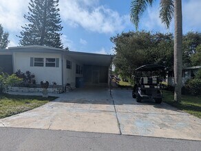 74 Lone Pine Ave in Dunedin, FL - Building Photo - Building Photo