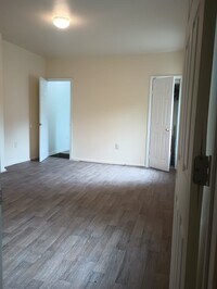 1103 N Gilmor St photo'