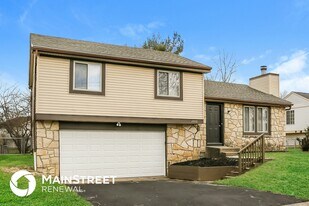 2888 Chatsworth Way in Reynoldsburg, OH - Building Photo