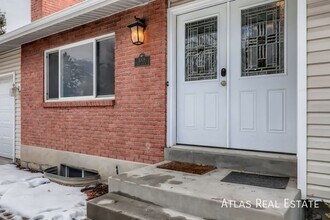 1008 E 400 S, Unit 108 in Kaysville, UT - Building Photo - Building Photo