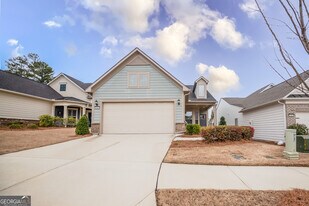 5905 Deerbrook Ct in Hoschton, GA - Building Photo