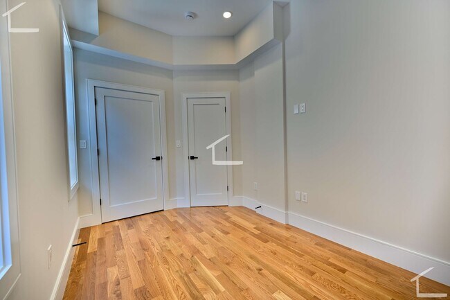 16 Winchester St in Boston, MA - Building Photo - Building Photo