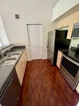 4220 San Marino Blvd in West Palm Beach, FL - Building Photo - Building Photo