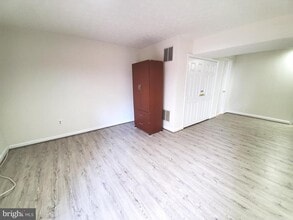 7495 Digby Grn in Alexandria, VA - Building Photo - Building Photo