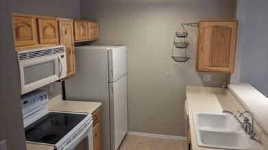 2301 E University Dr in Mesa, AZ - Building Photo - Building Photo