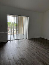 18810 NW 57th Ave in Hialeah, FL - Building Photo - Building Photo