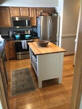 69 Midlake Cir in East Syracuse, NY - Foto de edificio - Building Photo