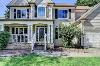 355 Gaines Oak Way in Suwanee, GA - Foto de edificio - Building Photo