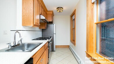 29 Phillips St, Unit 3 in Boston, MA - Building Photo - Building Photo