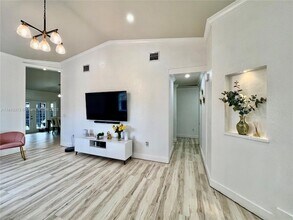 14610 SW 171st Terrace in Miami, FL - Building Photo - Building Photo