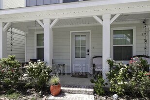 143 Coral Breeze Dr in Biloxi, MS - Building Photo
