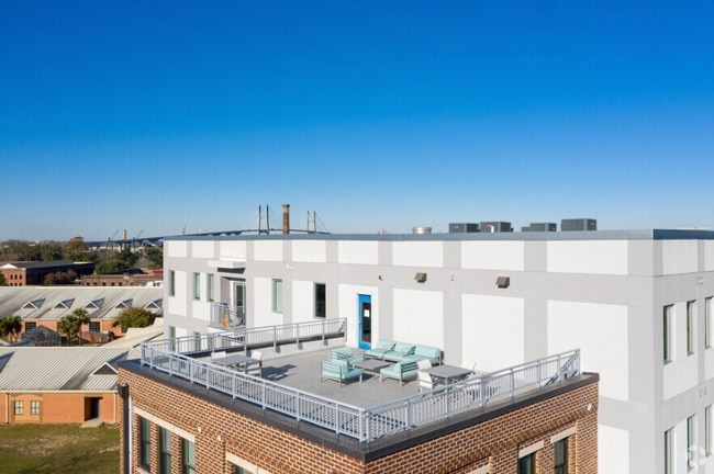 540 Selma St in Savannah, GA - Building Photo - Building Photo