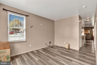 156 Sweets Ave in Trenton, NJ - Building Photo - Building Photo