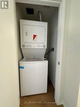 94 Matawin Ln in Richmond Hill, ON - Building Photo - Building Photo