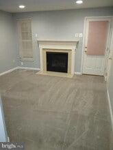 9441 Birdhouse Cir in Columbia, MD - Building Photo - Building Photo