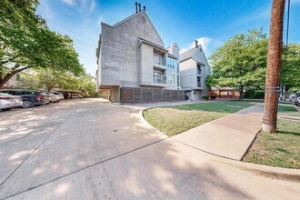 4303 Buena Vista St, Unit 306 in Dallas, TX - Building Photo - Building Photo