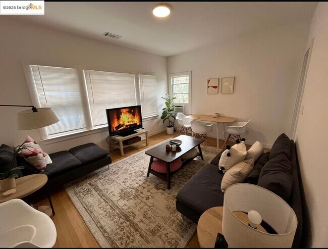 property at 2942 Hillegass Ave