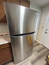 120 Main St, Unit 2 in Willimantic, CT - Building Photo - Building Photo