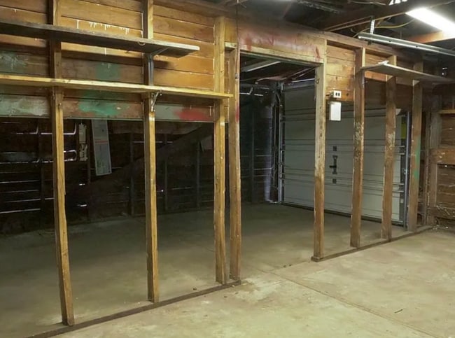 property at 1707 E Mallon Ave