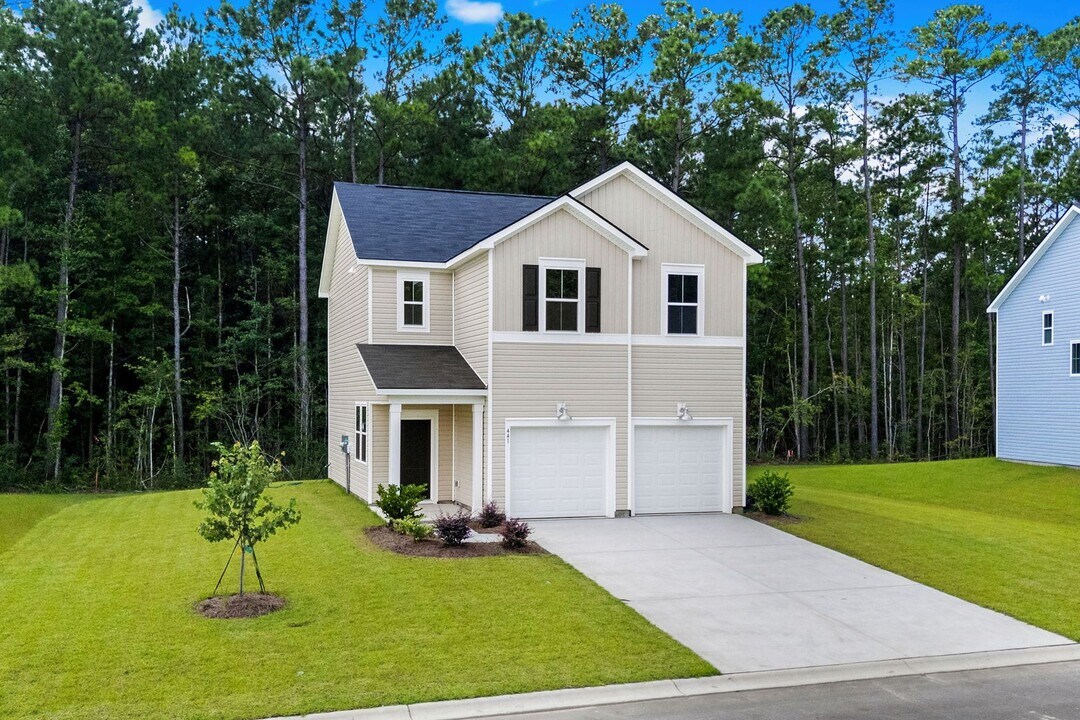 441 Falling Leaf Lp in Myrtle Beach, SC - Foto de edificio