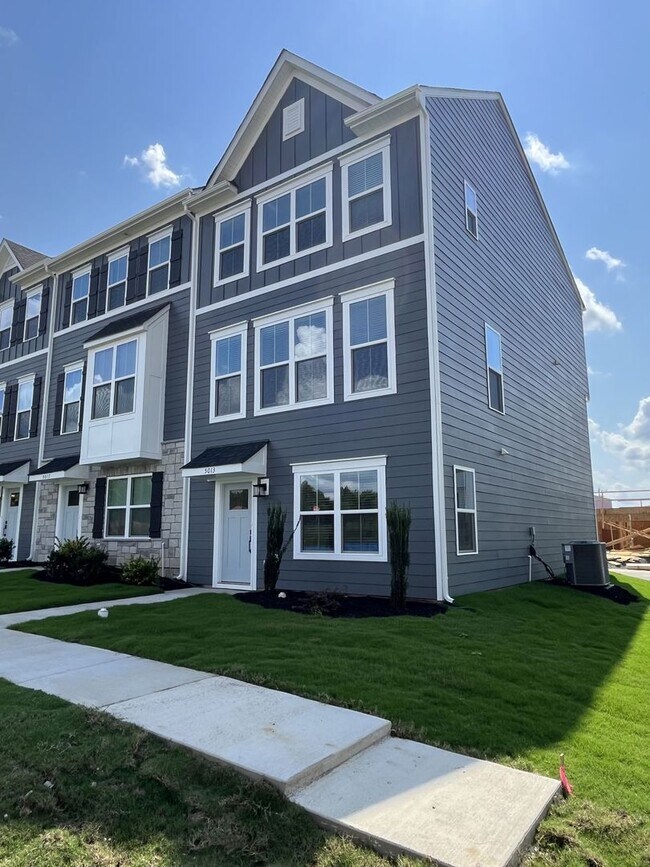 property at 5013 Griers Hl Dr