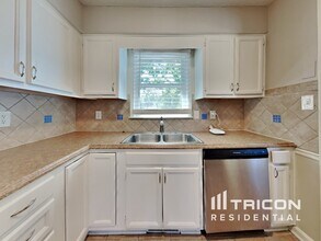 5404 Trenburg Ct in Knightdale, NC - Building Photo - Building Photo