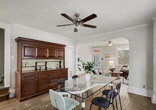 88 E Main St in Windsor, PA - Building Photo - Building Photo