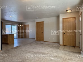 2113 Bufflehead Ln in Green Bay, WI - Building Photo - Building Photo