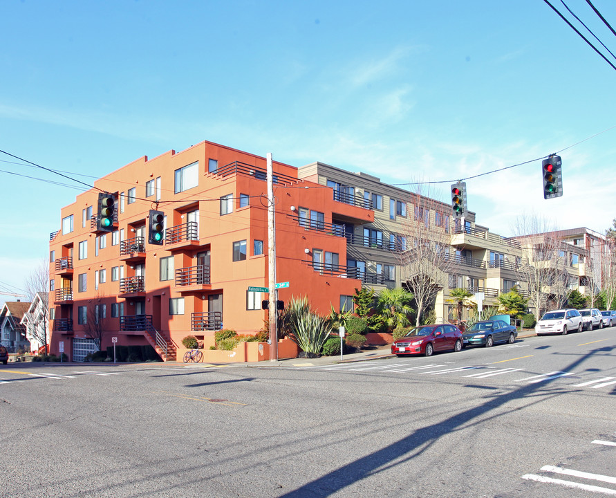 The Egypt Apartments in Seattle, WA - Building Photo