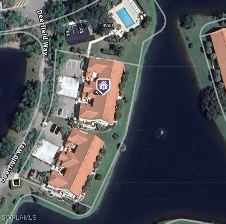 4910 Deerfield Way in Naples, FL - Building Photo