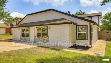 5522 Allbrook in San Antonio, TX - Building Photo - Building Photo