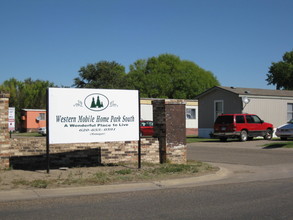 Liberal Mobile Home Communities in Liberal, KS - Building Photo - Other