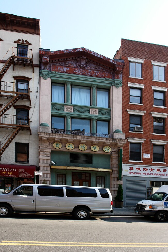 41 Canal St