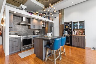 156 Porter St in Boston, MA - Building Photo - Building Photo