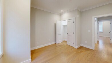 160 Allston St, Unit 5 in Boston, MA - Building Photo - Building Photo