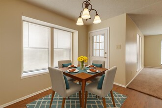 11301 Jollyville Rd in Austin, TX - Building Photo - Building Photo