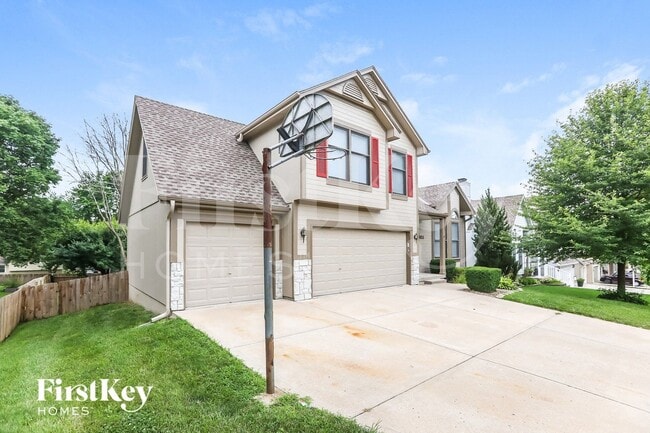 9824 N Highland Terrace in Kansas City, MO - Foto de edificio - Building Photo