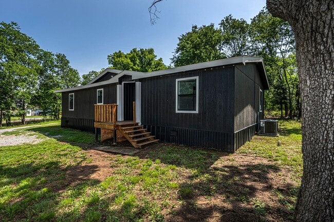 property at 58 Divine Pl