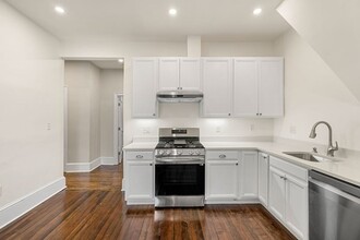 10 King St in Boston, MA - Building Photo - Building Photo