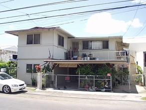 2009 Kalani St in Honolulu, HI - Building Photo - Building Photo