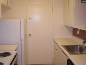 1441 Del Rio Cir in Concord, CA - Building Photo - Building Photo