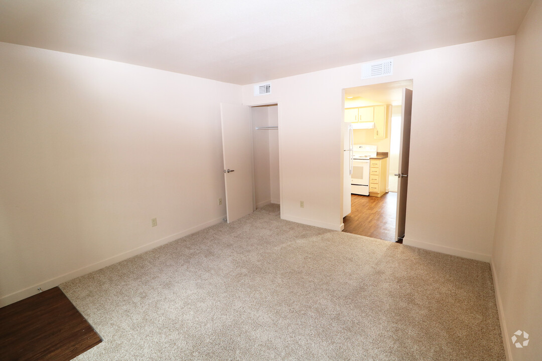 Copper Terrace Apartments in Albuquerque, NM - Building Photo