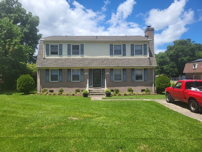 property at 1345-1347 Downs Ln