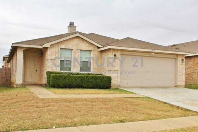 property at 4021 Foxhound Ln