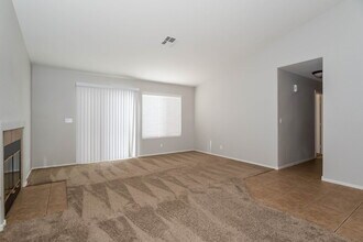 4515 Shannon Jean Ct in North Las Vegas, NV - Building Photo - Building Photo