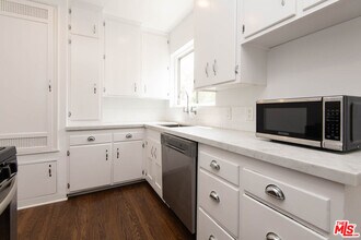 9015 Rangely Ave in West Hollywood, CA - Building Photo - Building Photo