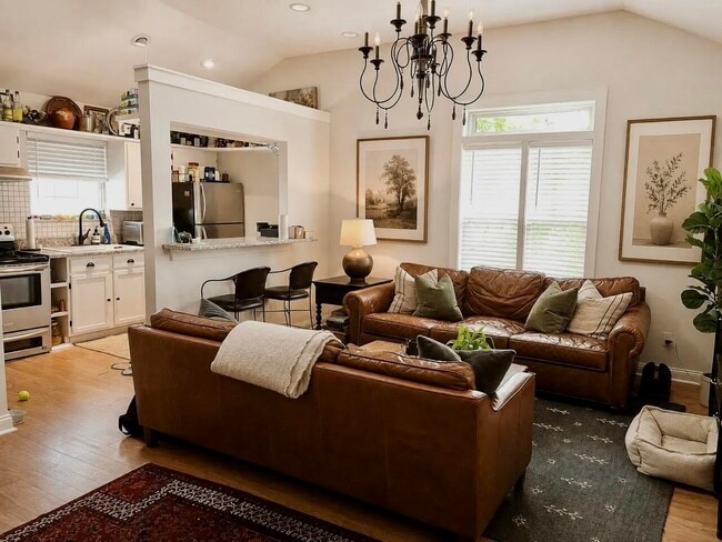 property at 165 Walton Ave