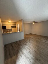 610 Ferry Rd in Galveston, TX - Building Photo - Building Photo