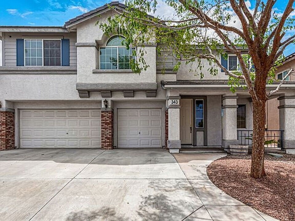 343 S Arroyo Grande Blvd in Henderson, NV - Building Photo