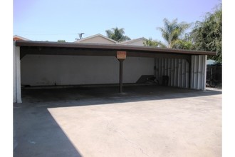 2214-2240 W Wardlow Rd in Long Beach, CA - Building Photo - Other